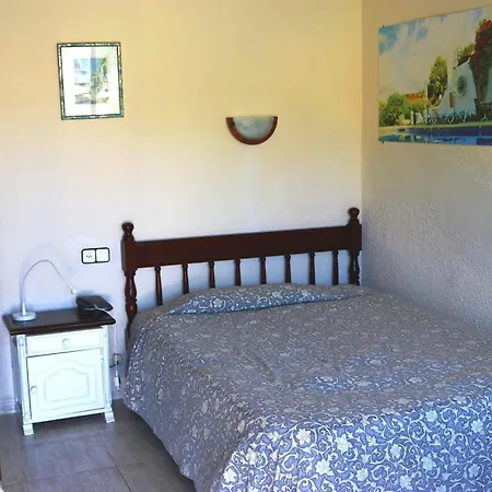 Columbus Family Boutique בית הארחה 2*
